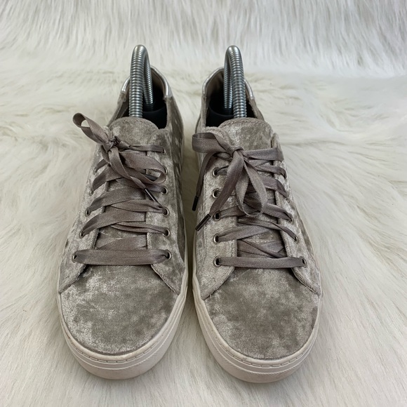 ***SOLD*** DV Dolce Vita Velvet Lace Up Sneaker - Picture 5 of 7